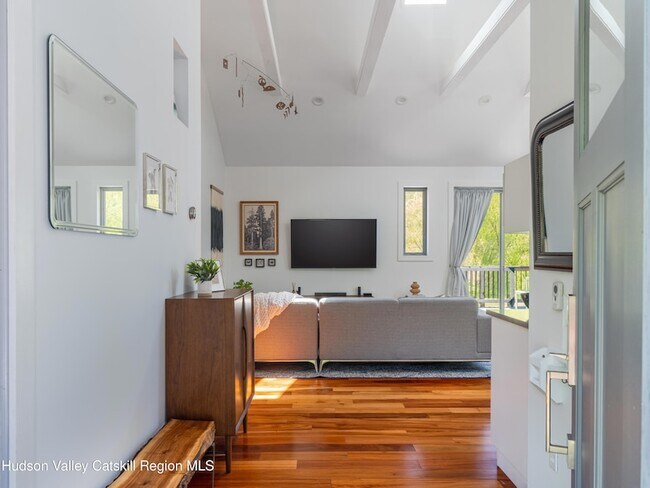 Building Photo - 4599 NY-212