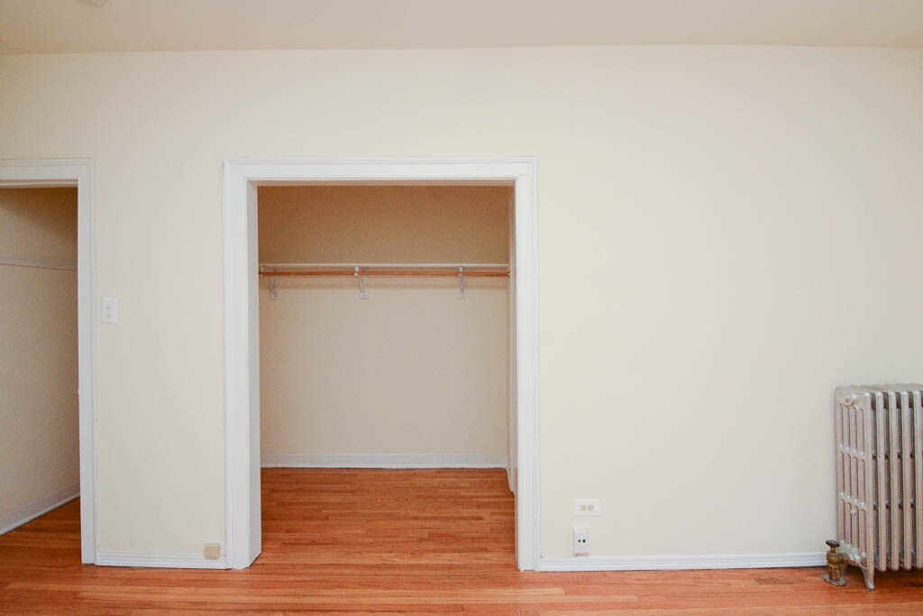 Building Photo - 2737 N Spaulding Ave