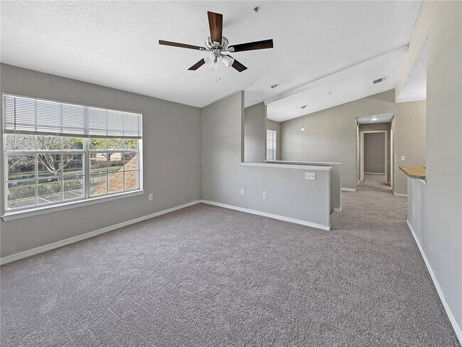 Building Photo - 860 Grand Regency Pointe