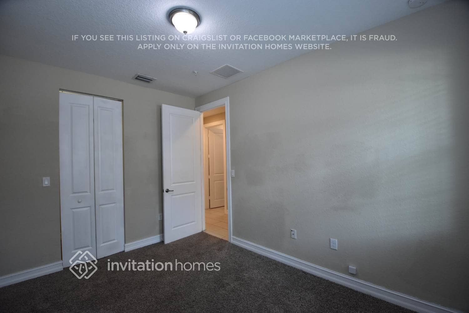 Building Photo - 11671 SW 13th Ct