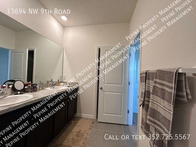 Building Photo - 13694 NW 9th Rd