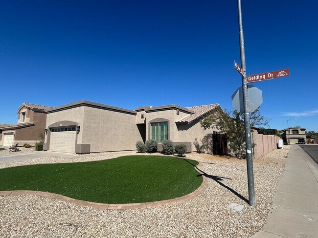 Building Photo - 16024 W Gelding Dr