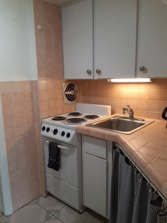 Building Photo - 3529 Longmeadow