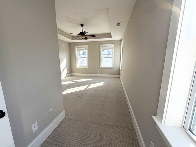 Building Photo - 1636 Juliana St