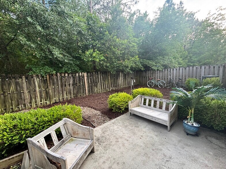Tranquil - 5118 Christian Dr