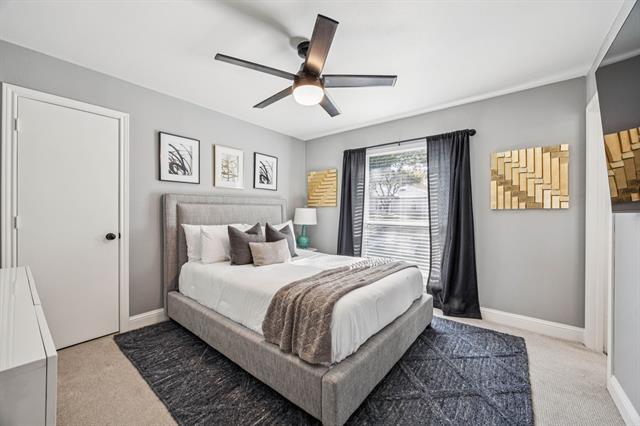 Building Photo - 2833 Meadowbrook Dr