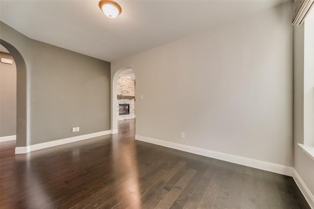 Building Photo - 15404 Pioneer Bluff Trail