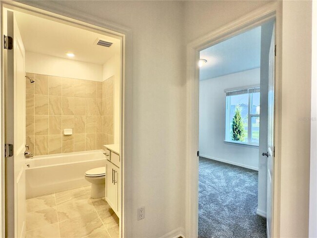 Building Photo - 4685 Citrus Cir