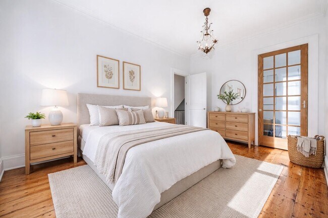 Building Photo - 145 Halladay St