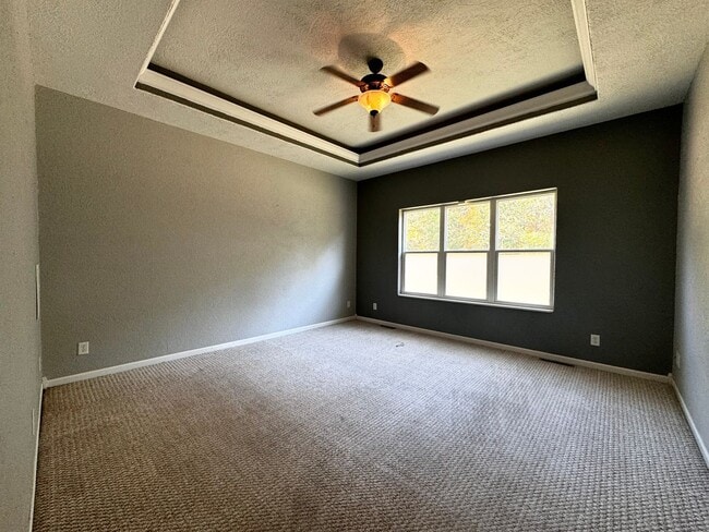 Building Photo - 134 Ridgeview Dr
