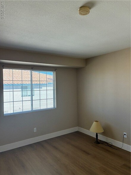 Building Photo - 8168 Autumn Star Ave