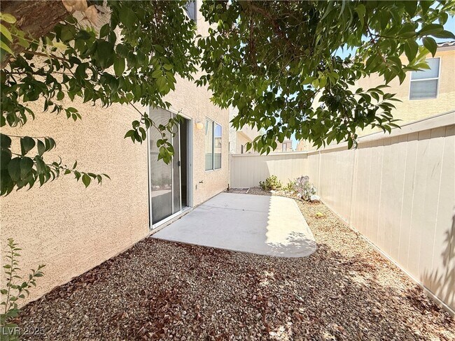 Building Photo - 7976 Cook Islands Ct