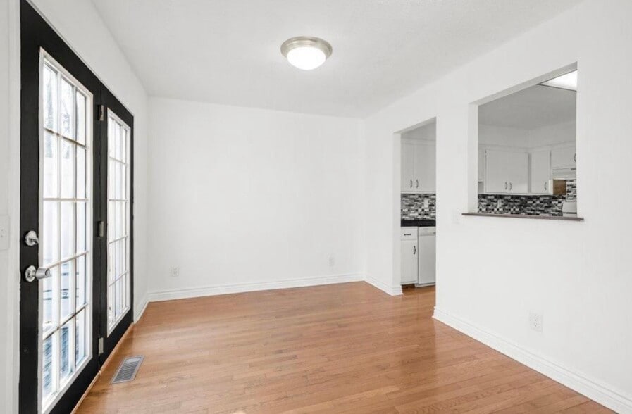 Building Photo - 5325 70th Cir N