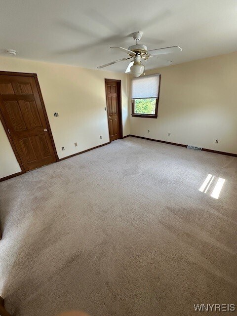 Building Photo - 151 Mapleleaf Dr