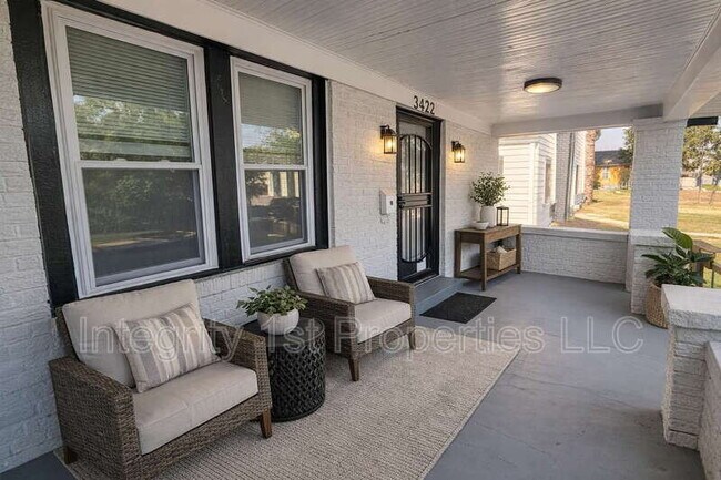 Building Photo - 3422 Askew Ave