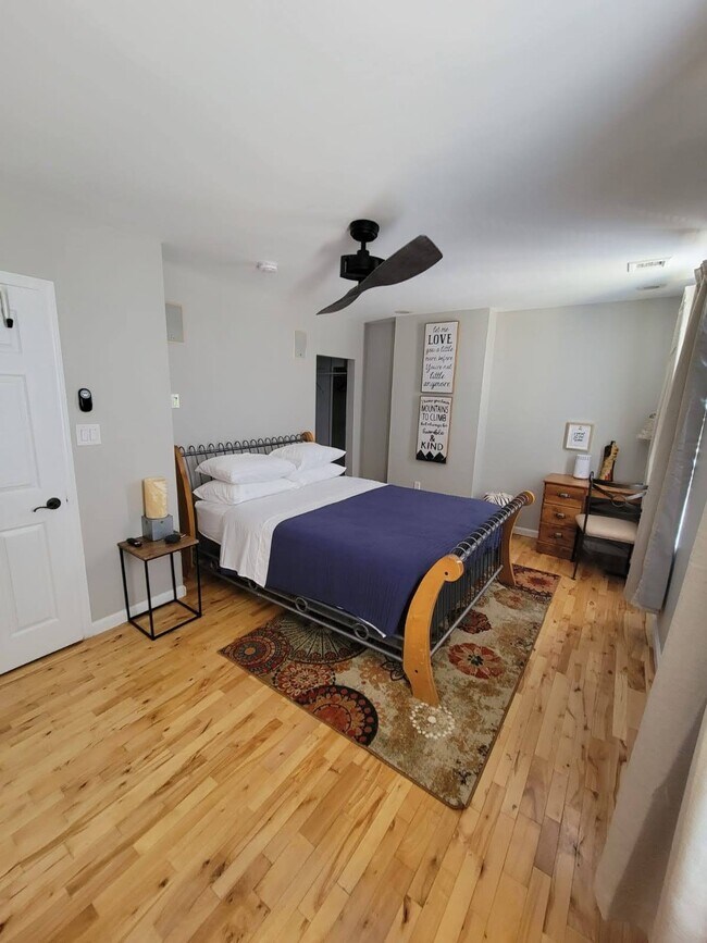 2ND FL. BEDROOM (2) - 1834 Brandywine St