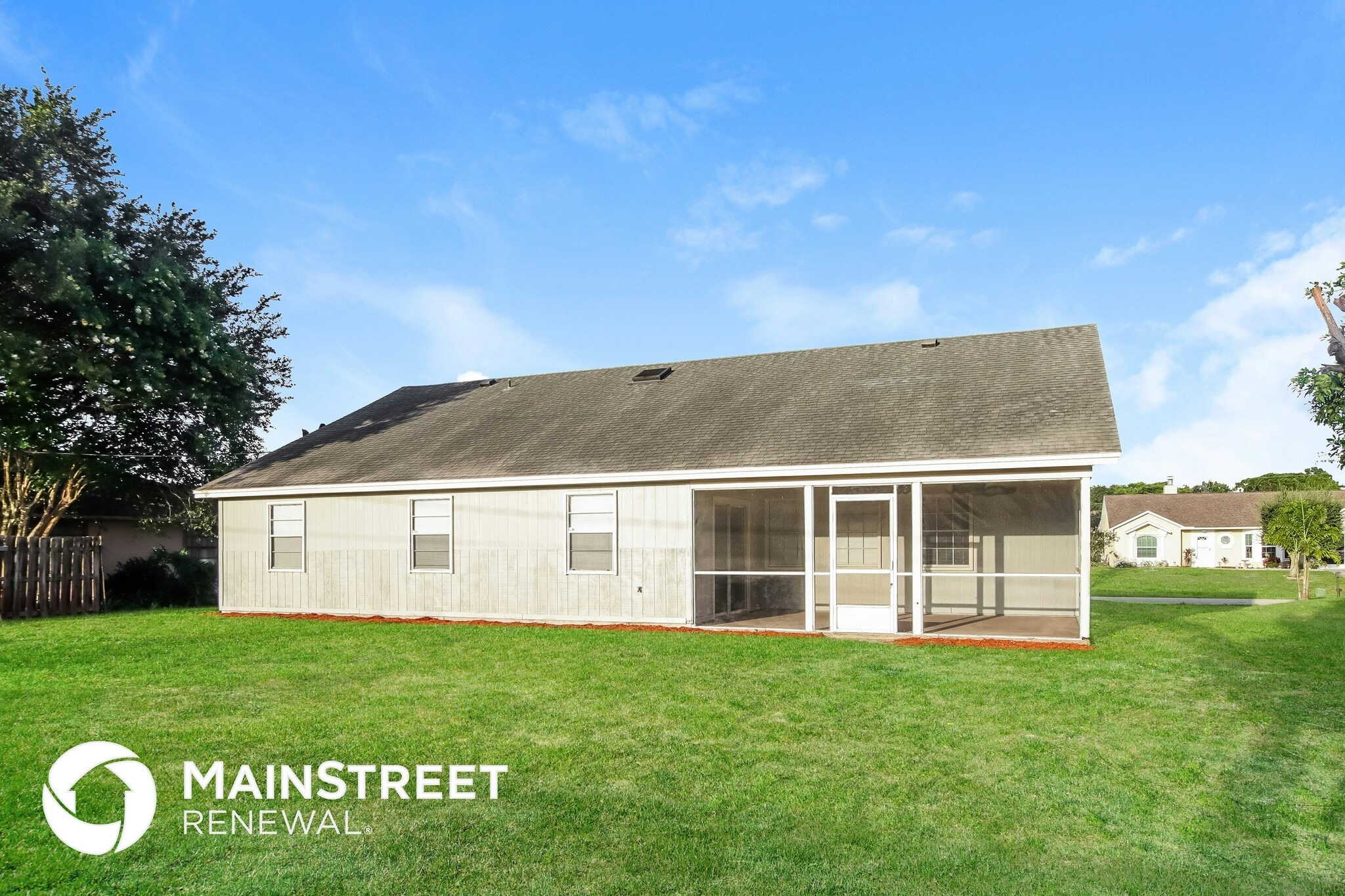 Building Photo - 1366 Whaling Ave SE