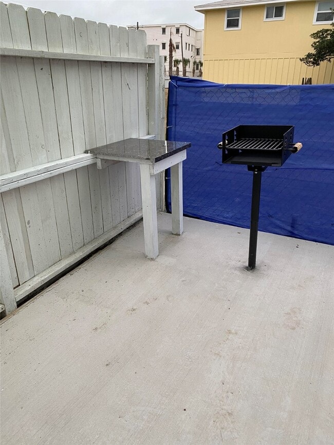 Building Photo - 3624 87th St