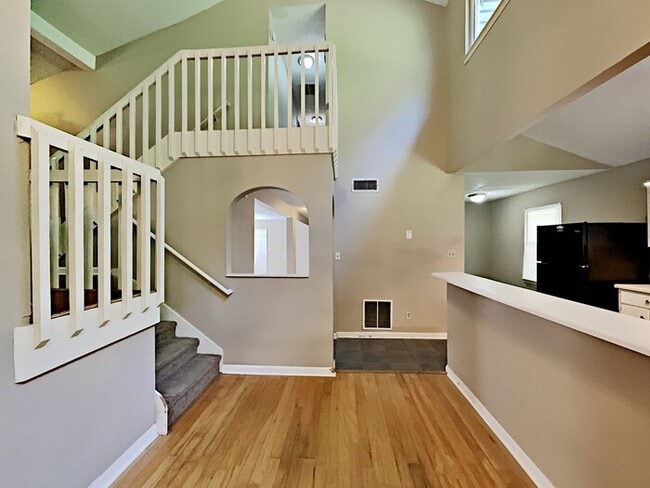 Building Photo - 6305 Beaver Creek Trail