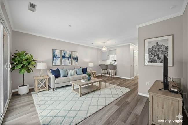 Building Photo - "Charming 2-Bed Townhome with Modern Comforts in Fort Mill – Your Cozy Retreat Awaits!"