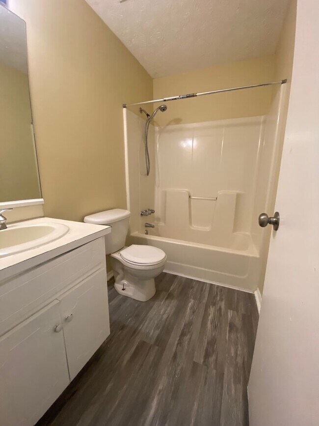 Building Photo - **ON HOLD**Total Electric 3 Bedroom / 2 Bathroom Home for Rent in East Columbus, GA***