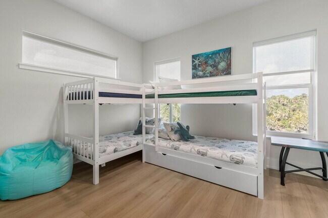 Building Photo - 3538 N Ocean Shore Blvd