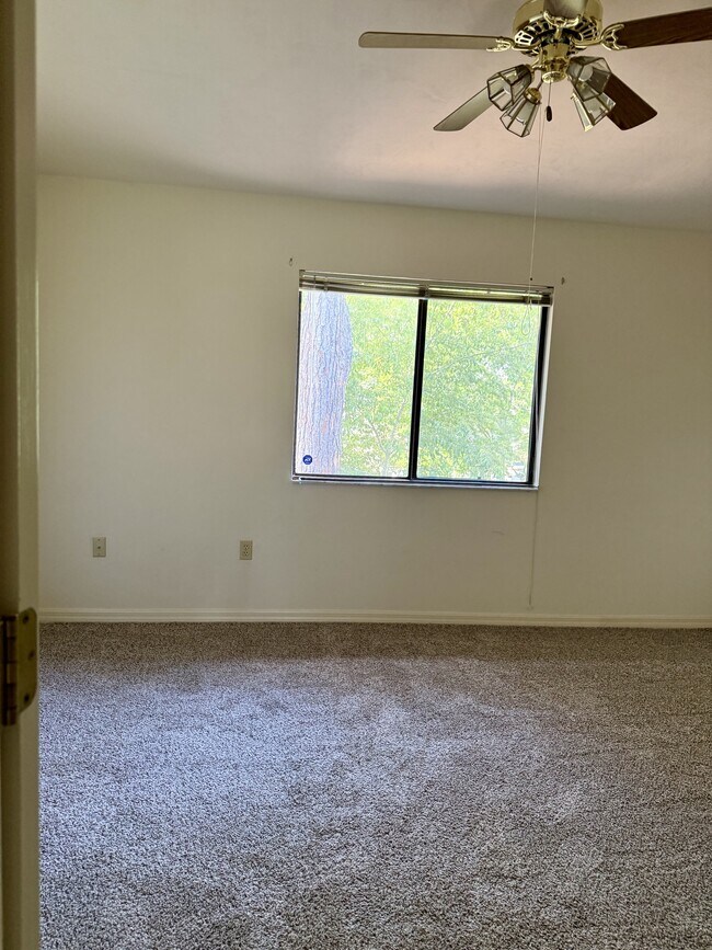 Building Photo - 3709 NW 58th Pl
