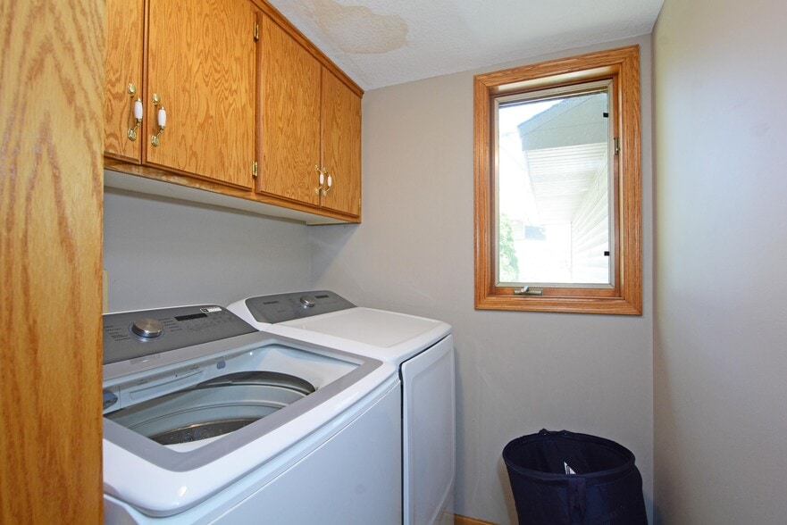 Building Photo - 2276 130th Ave NW