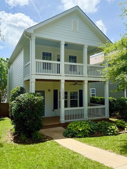 Primary Photo - 12224 Huntersville Concord Rd