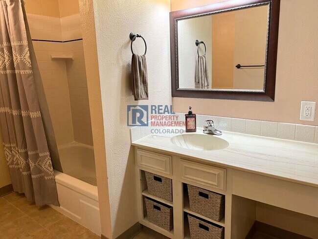 Building Photo - 7755 E Quincy Ave