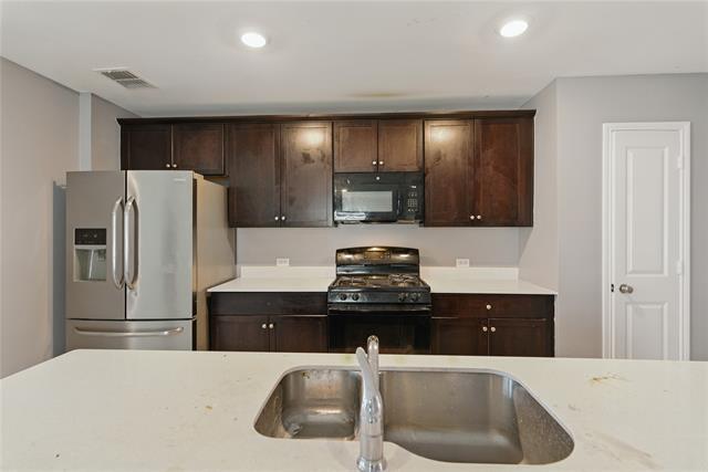 Building Photo - 341 Dry Cyn Wy