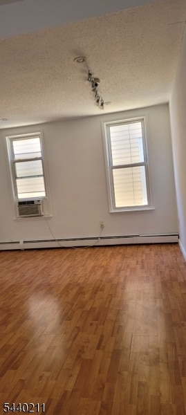 Building Photo - 557 Jackson Ave