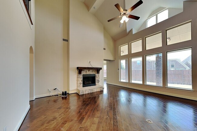 Building Photo - 3006 Knightsbridge Ln
