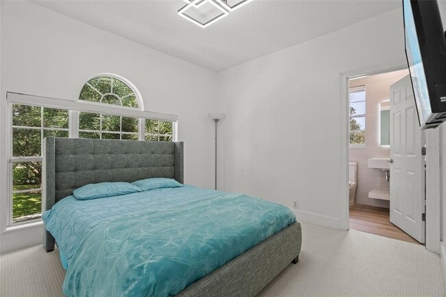 Building Photo - 5927 Caymus Loop
