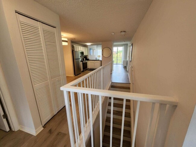 Building Photo - 5551 Bentgrass Dr