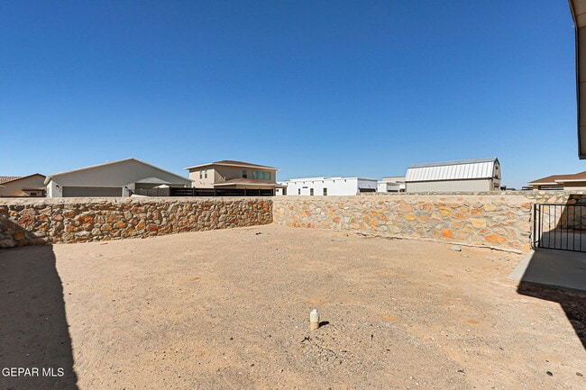 Building Photo - 2505 Mike Price Dr