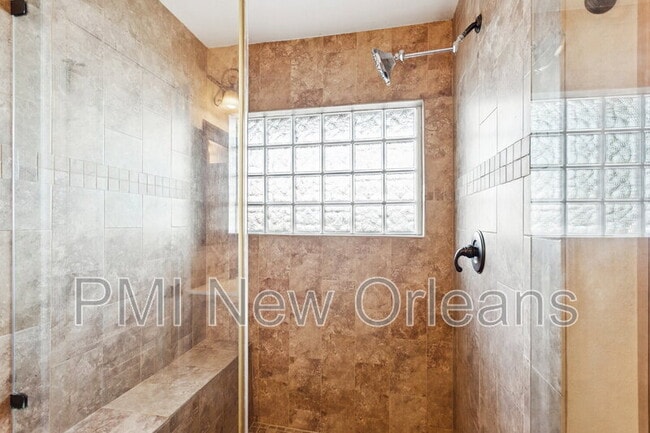 Building Photo - 114 Eden Isles Dr