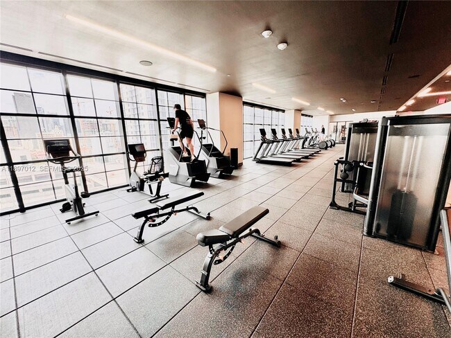 Building Photo - 159 NE 6th St