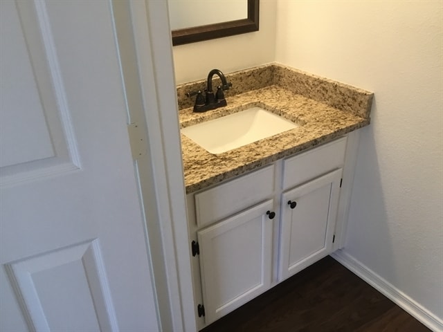 Building Photo - 15439 S 45th St