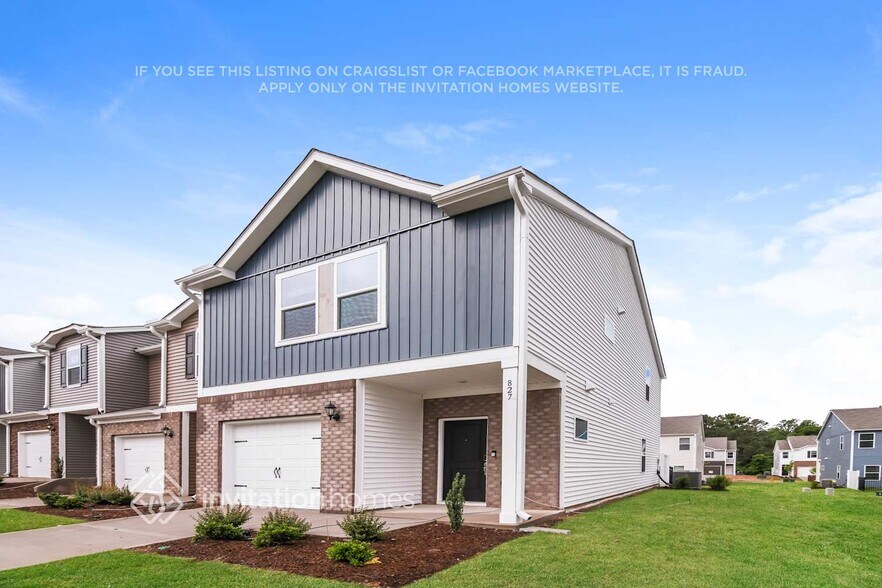 Building Photo - 827 Holiday Pk Ln