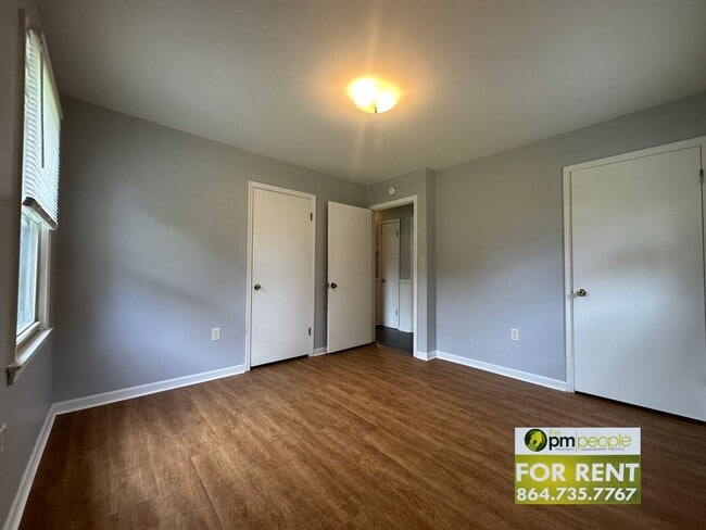 Building Photo - Newly renovated, cute Easley 3/1.5 Available!