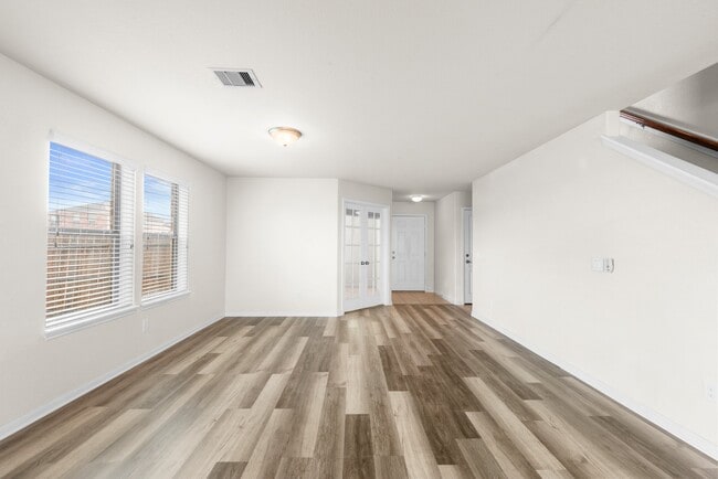 Building Photo - 15406 Grand Sage Dr