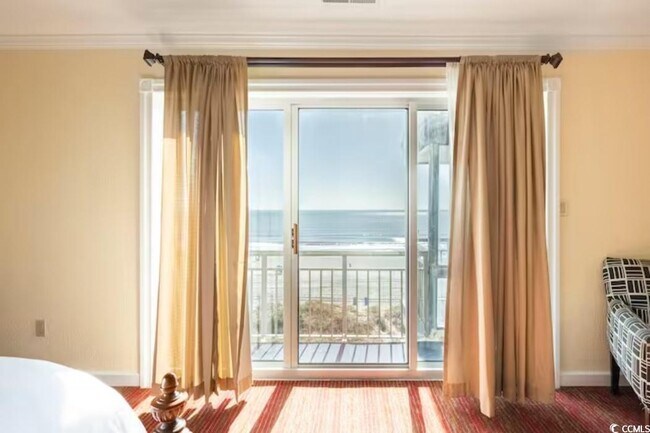 Building Photo - 1522 S Ocean Blvd