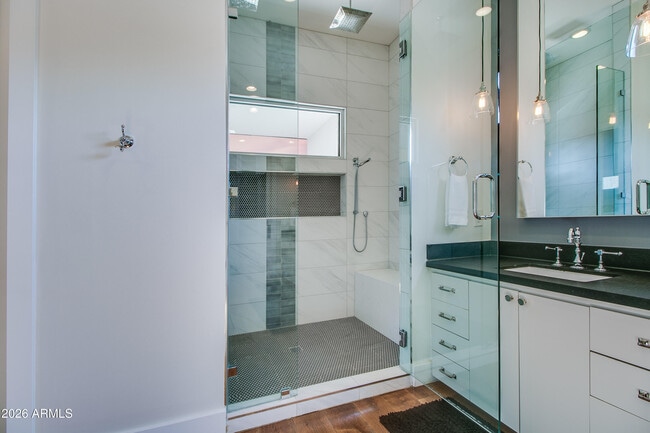 Building Photo - 4201 N Marshall Way