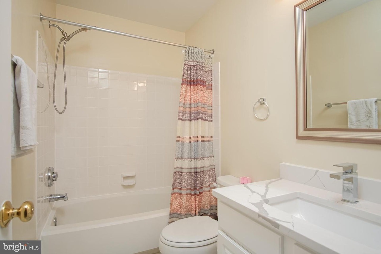 Building Photo - 1179 Cypress Tree Pl