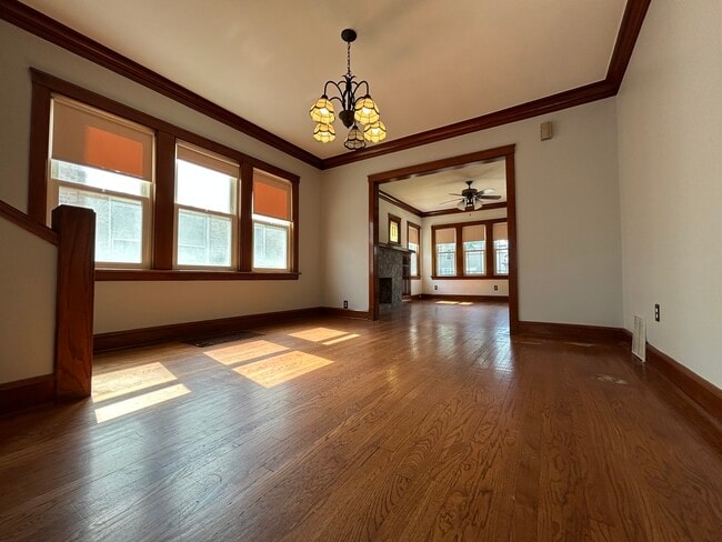 Building Photo - 4942 W Altgeld St