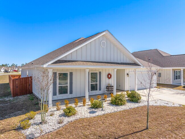 Building Photo - 317 Highbrook Rd