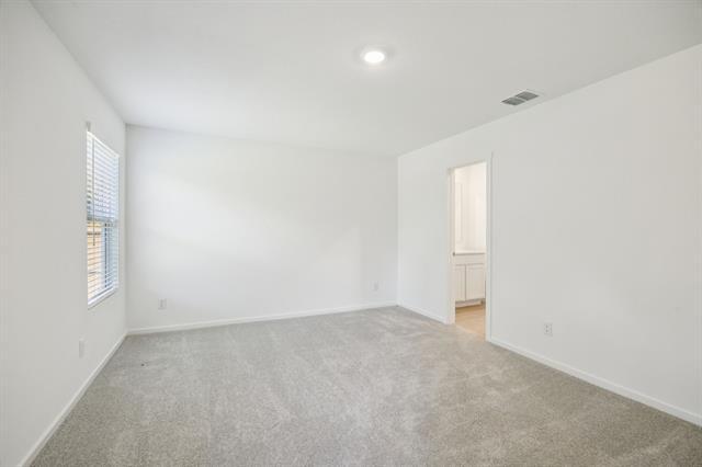 Building Photo - 716 Holleman Dr