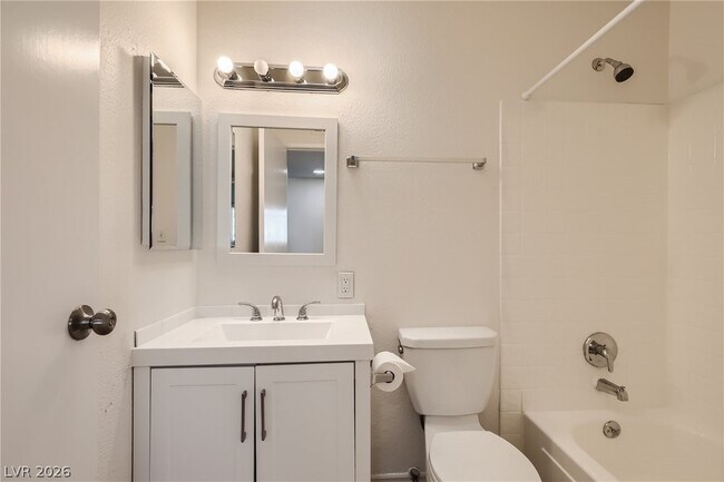 Building Photo - 4820 Marnell Dr