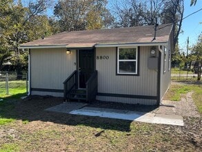 Building Photo - 8800 Eden Valley Ln